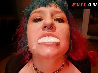 Süße Brünette Proxy Paige beim anal Gangbang